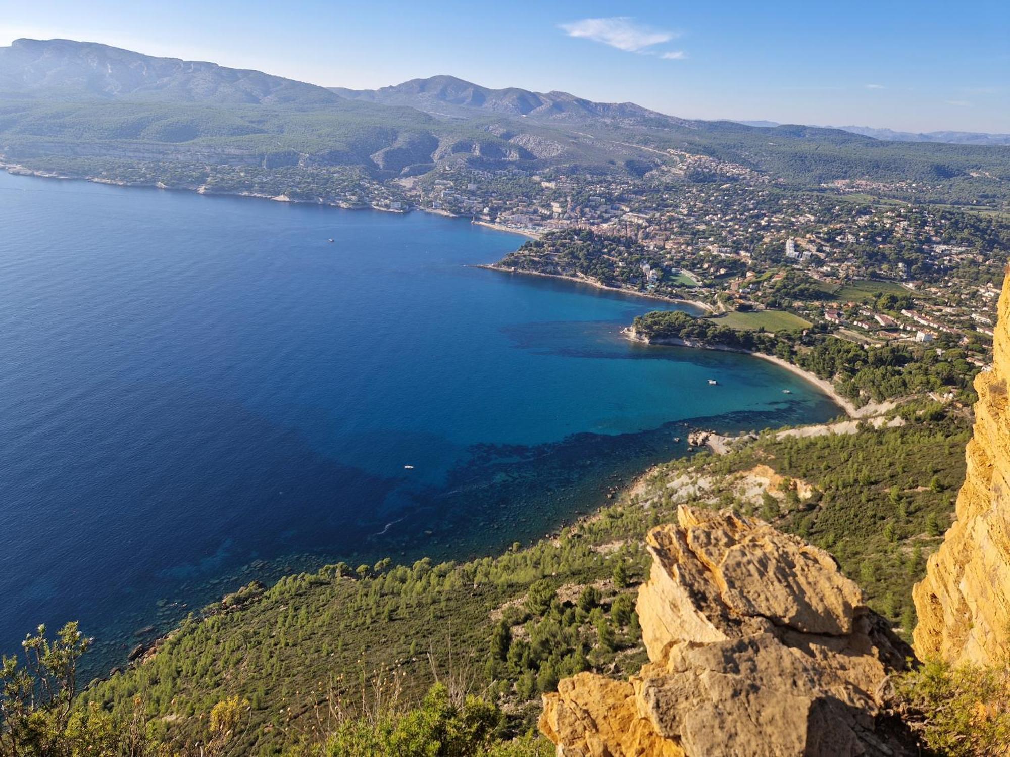 Camping Aux Portes De Cassis Рокфор-ла-Бедюл Екстериор снимка
