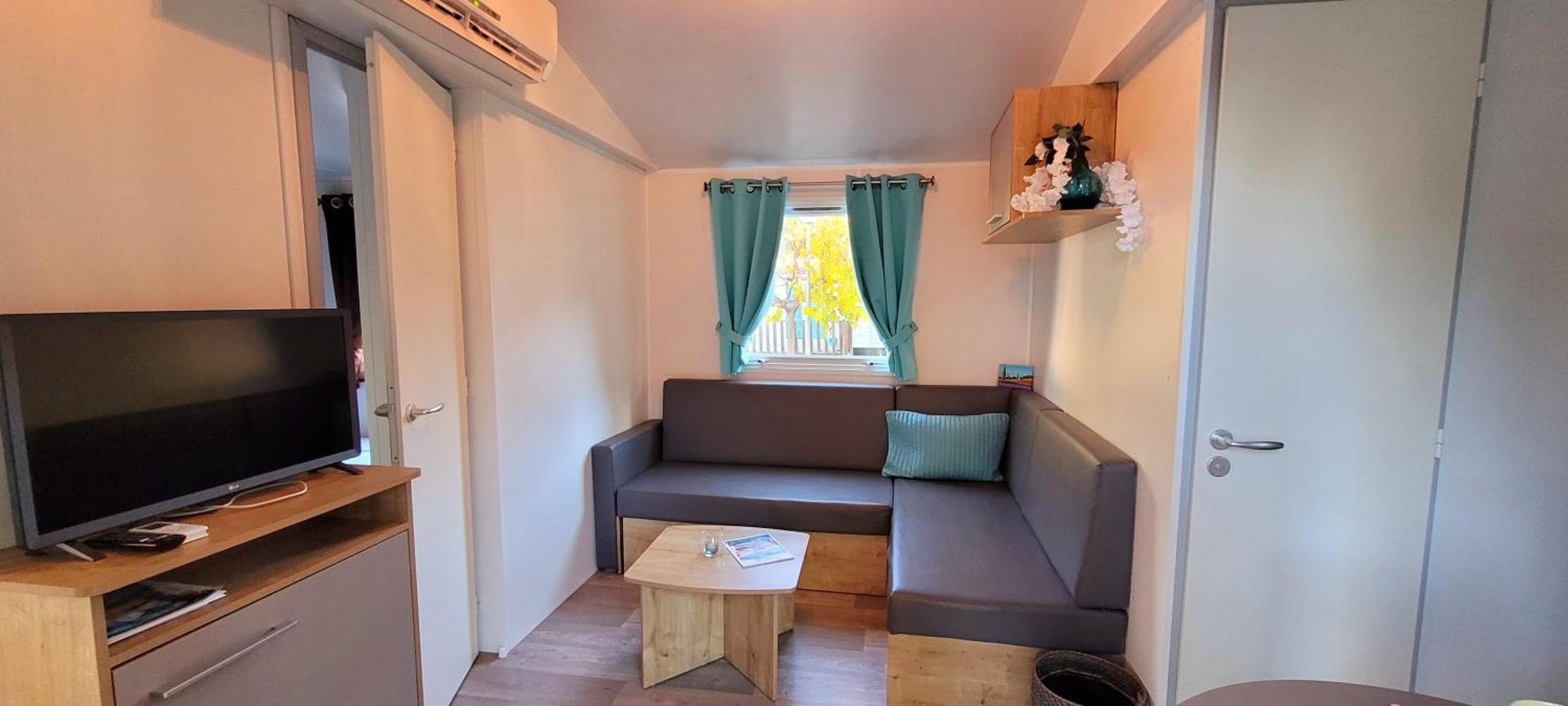 Camping Aux Portes De Cassis Рокфор-ла-Бедюл Екстериор снимка