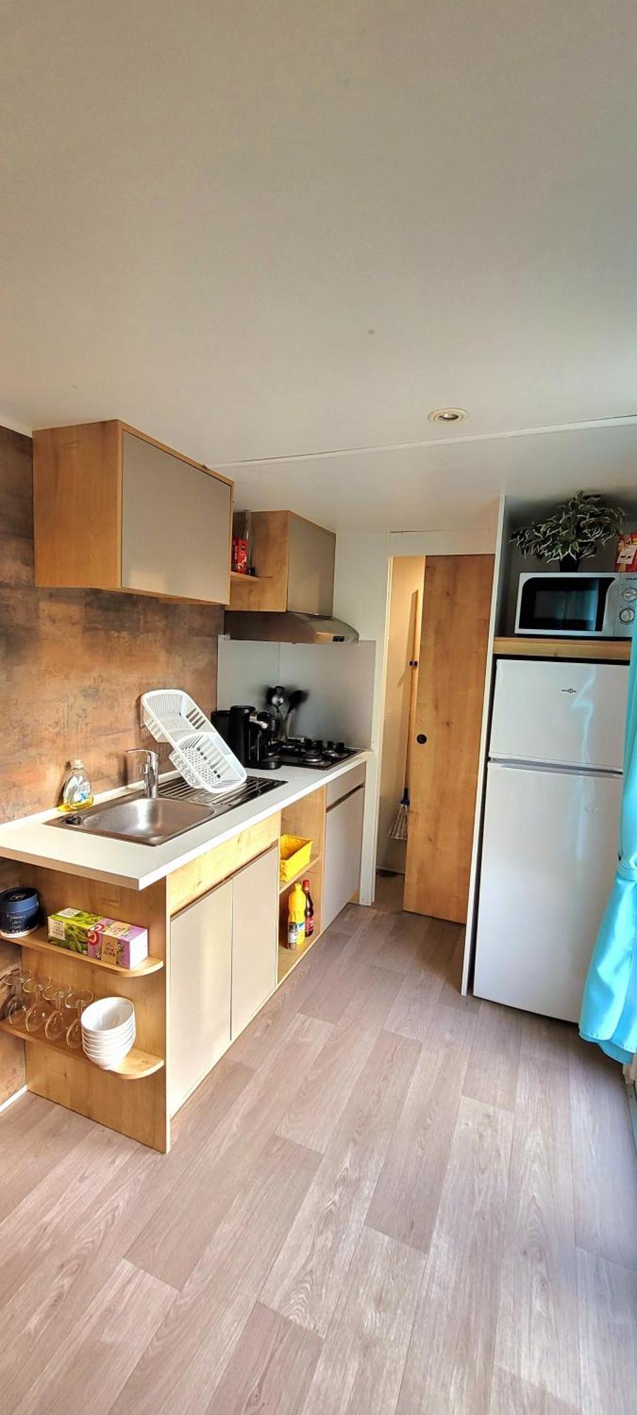 Camping Aux Portes De Cassis Рокфор-ла-Бедюл Екстериор снимка