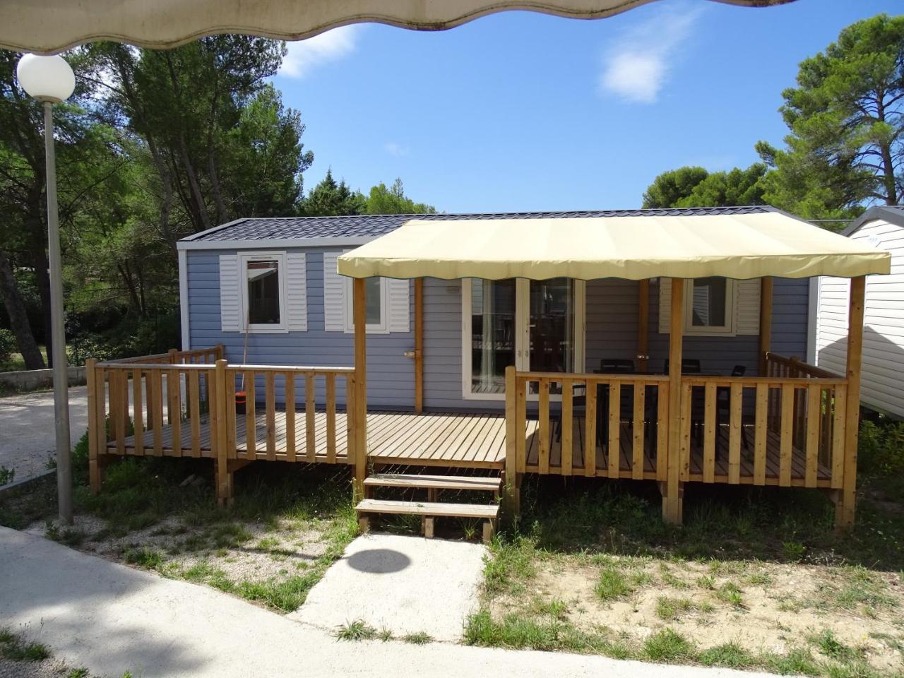 Camping Aux Portes De Cassis Рокфор-ла-Бедюл Екстериор снимка